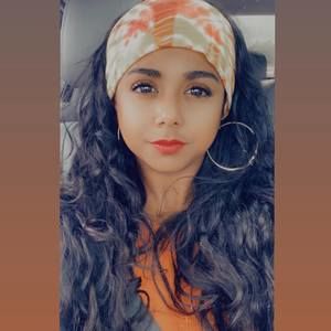 Meet your Posher, Shantally